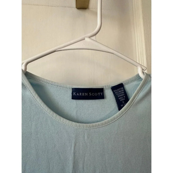 Karen Scott women’s size small blue T-shirt - Picture 4 of 6